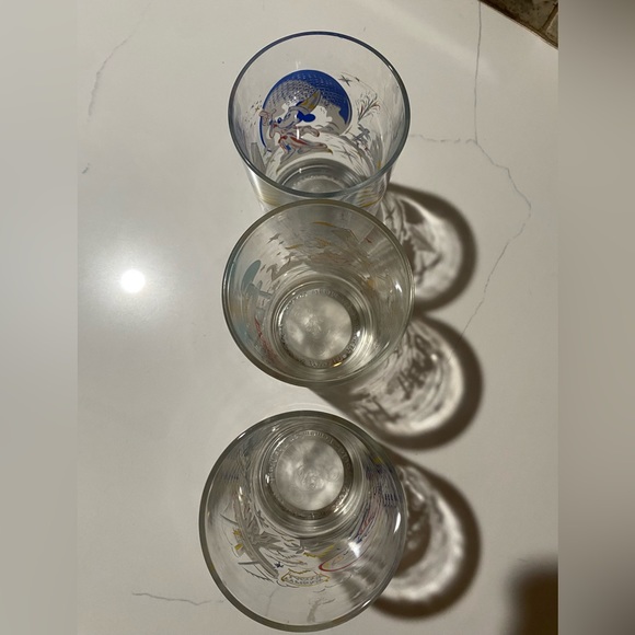 Walt Disney World 25th Anniversary Remember The Magic Glasses Set of 3 - Picture 5 of 6